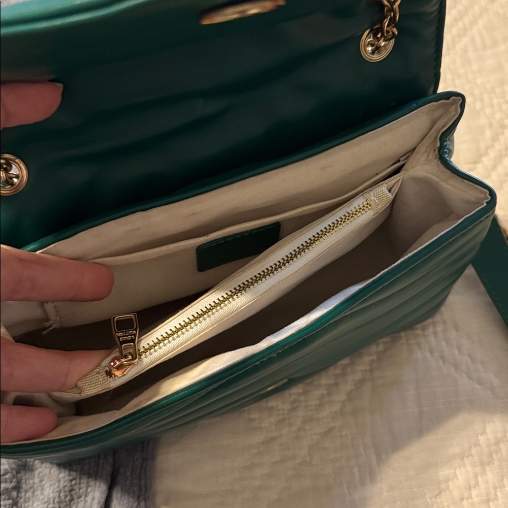 Quilted Crossbody - Picture 5 of 6